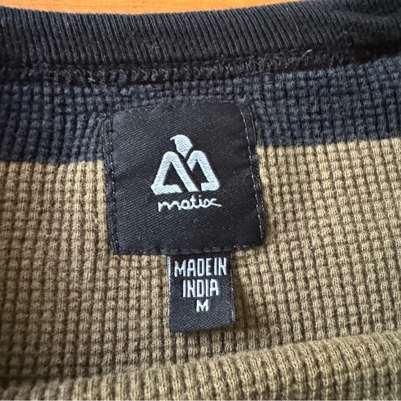 Matix Men’s Medium Waffle Knit Vintage Skateboarding Sweater Olive Green & Black - Picture 5 of 7